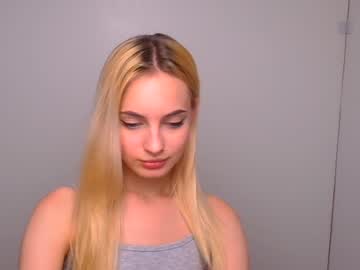 girl Webcam Sex Crazed Girls with lexy_meoww