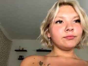 girl Webcam Sex Crazed Girls with victoriasecret101