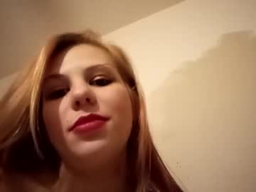 couple Webcam Sex Crazed Girls with lilmamaanne420