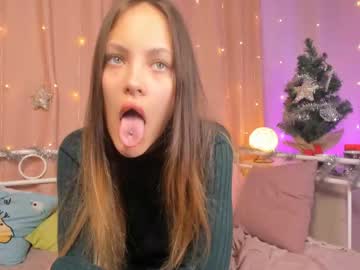 girl Webcam Sex Crazed Girls with madisonlowe