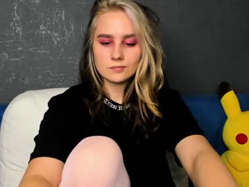 girl Webcam Sex Crazed Girls with lissawilss