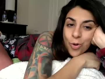 girl Webcam Sex Crazed Girls with temptressravenrogue
