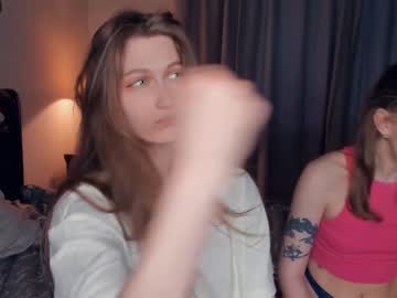 couple Webcam Sex Crazed Girls with _hollydolly_