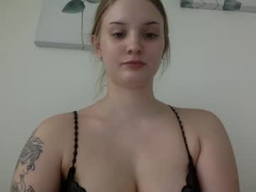 girl Webcam Sex Crazed Girls with misskandiii