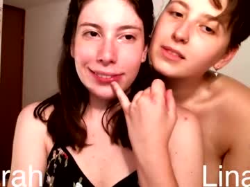 couple Webcam Sex Crazed Girls with tatu2_0