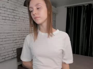 girl Webcam Sex Crazed Girls with sweetloop