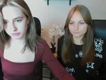 girl Webcam Sex Crazed Girls with jerry_meow