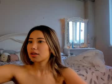 girl Webcam Sex Crazed Girls with leiya_li