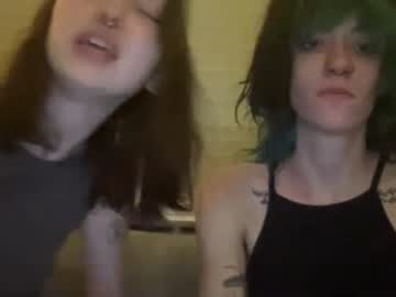 girl Webcam Sex Crazed Girls with sironyx