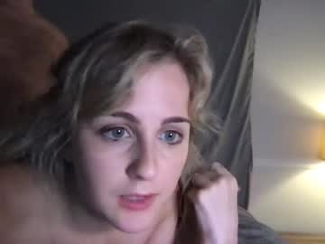 couple Webcam Sex Crazed Girls with cinnabunnyy