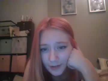 girl Webcam Sex Crazed Girls with sluttyxstrawberry