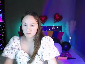 girl Webcam Sex Crazed Girls with little_doll_meow