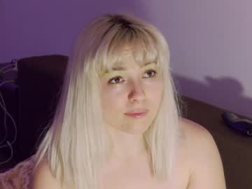girl Webcam Sex Crazed Girls with antonia_shine