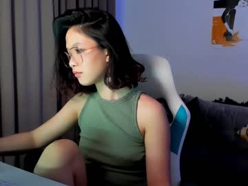 girl Webcam Sex Crazed Girls with lin_swan