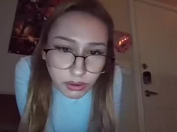 girl Webcam Sex Crazed Girls with madiosnrios