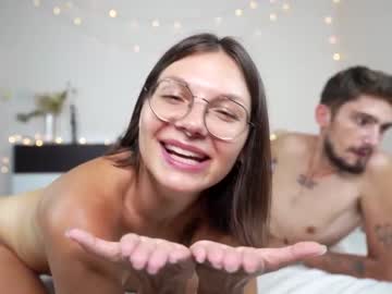 couple Webcam Sex Crazed Girls with stacy_peach69
