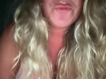 girl Webcam Sex Crazed Girls with caromarie97