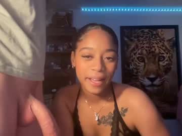 girl Webcam Sex Crazed Girls with lunaa_11