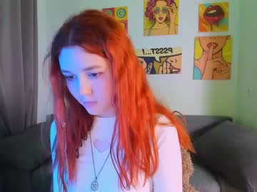 girl Webcam Sex Crazed Girls with edelweiss_xx