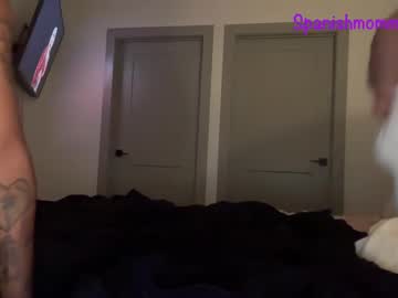 couple Webcam Sex Crazed Girls with spanishmommyy
