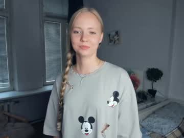 girl Webcam Sex Crazed Girls with rave_the_love