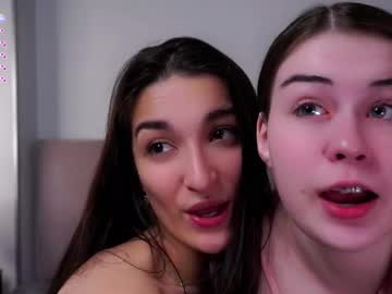 couple Webcam Sex Crazed Girls with neldabestwick