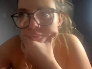 girl Webcam Sex Crazed Girls with snackonsophie