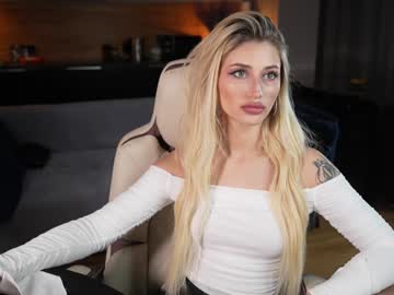 girl Webcam Sex Crazed Girls with artgenesis