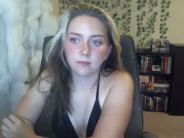girl Webcam Sex Crazed Girls with maddyluc