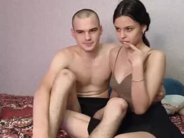 couple Webcam Sex Crazed Girls with torontotokyo666