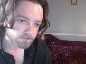couple Webcam Sex Crazed Girls with thebelleandthebull