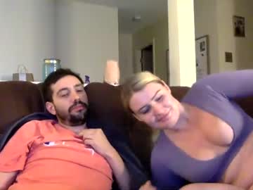 couple Webcam Sex Crazed Girls with roseeebaby