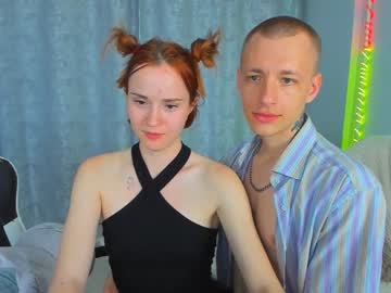 couple Webcam Sex Crazed Girls with romantic_story