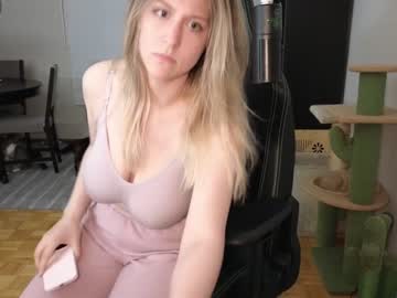 girl Webcam Sex Crazed Girls with alexa_dream