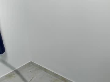 couple Webcam Sex Crazed Girls with renandleila_ll