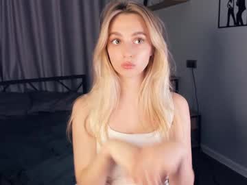 girl Webcam Sex Crazed Girls with ohana_massari