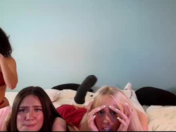 girl Webcam Sex Crazed Girls with sunneemoon