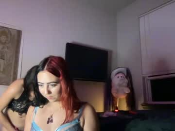 couple Webcam Sex Crazed Girls with jadestone45