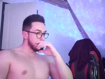 couple Webcam Sex Crazed Girls with auroraandlucifer