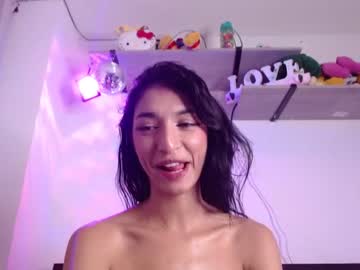 girl Webcam Sex Crazed Girls with lucy_fernandez