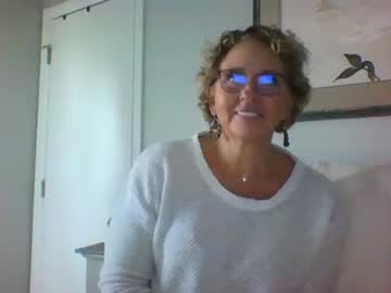girl Webcam Sex Crazed Girls with momnxtdoor