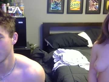 couple Webcam Sex Crazed Girls with alma2454