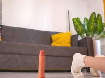 girl Webcam Sex Crazed Girls with pina_coladas