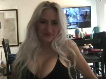 girl Webcam Sex Crazed Girls with kinziemcbride