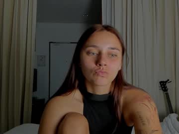 girl Webcam Sex Crazed Girls with eleonora_linn_