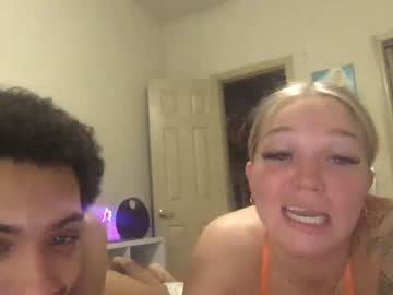 couple Webcam Sex Crazed Girls with heyyou097