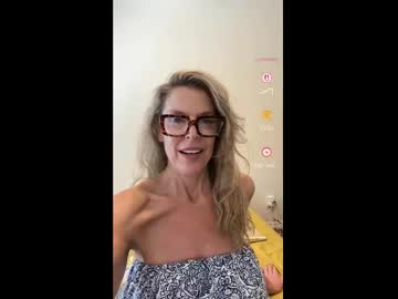 girl Webcam Sex Crazed Girls with chloedahlxo