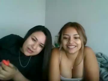 girl Webcam Sex Crazed Girls with rostbeef