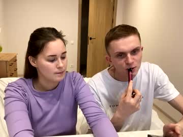 couple Webcam Sex Crazed Girls with sescouple
